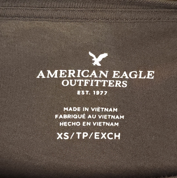 ๐ 3 for $15 Deal! ๐American Eagle Outfitters gray with sequin sleeves XS - Picture 6 of 7